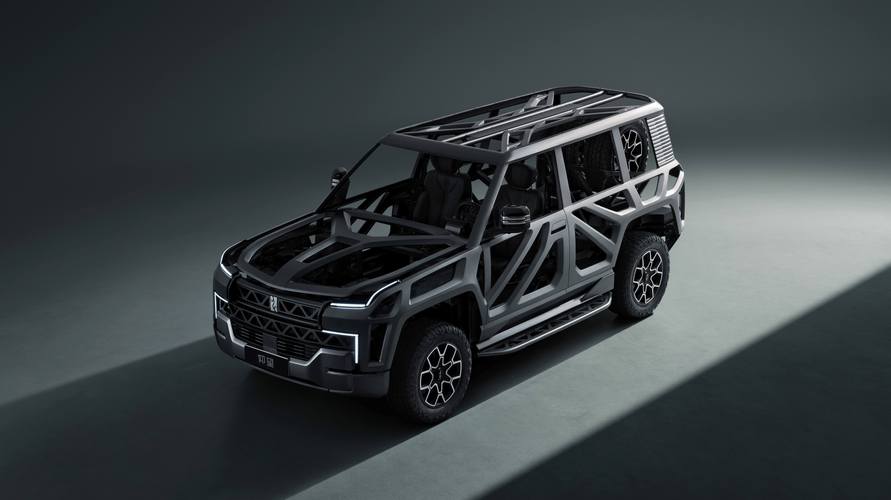 成都80仰望U8硬派越野的科技魅力，国能汽车对传统燃油车市场的冲击